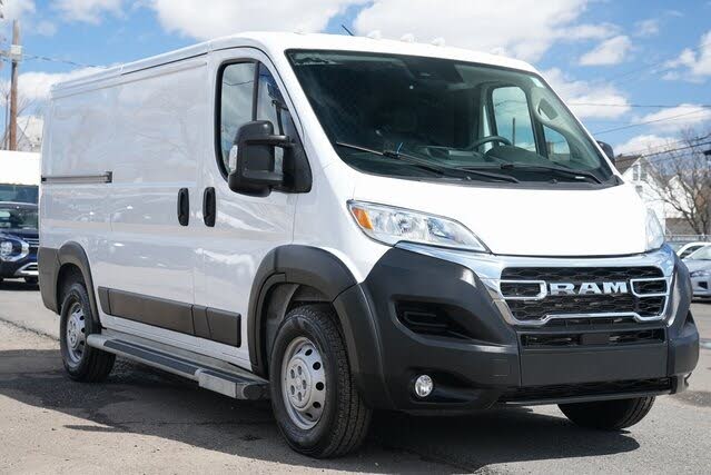 2023 RAM ProMaster 2500 136 Low Roof Cargo Van FWD