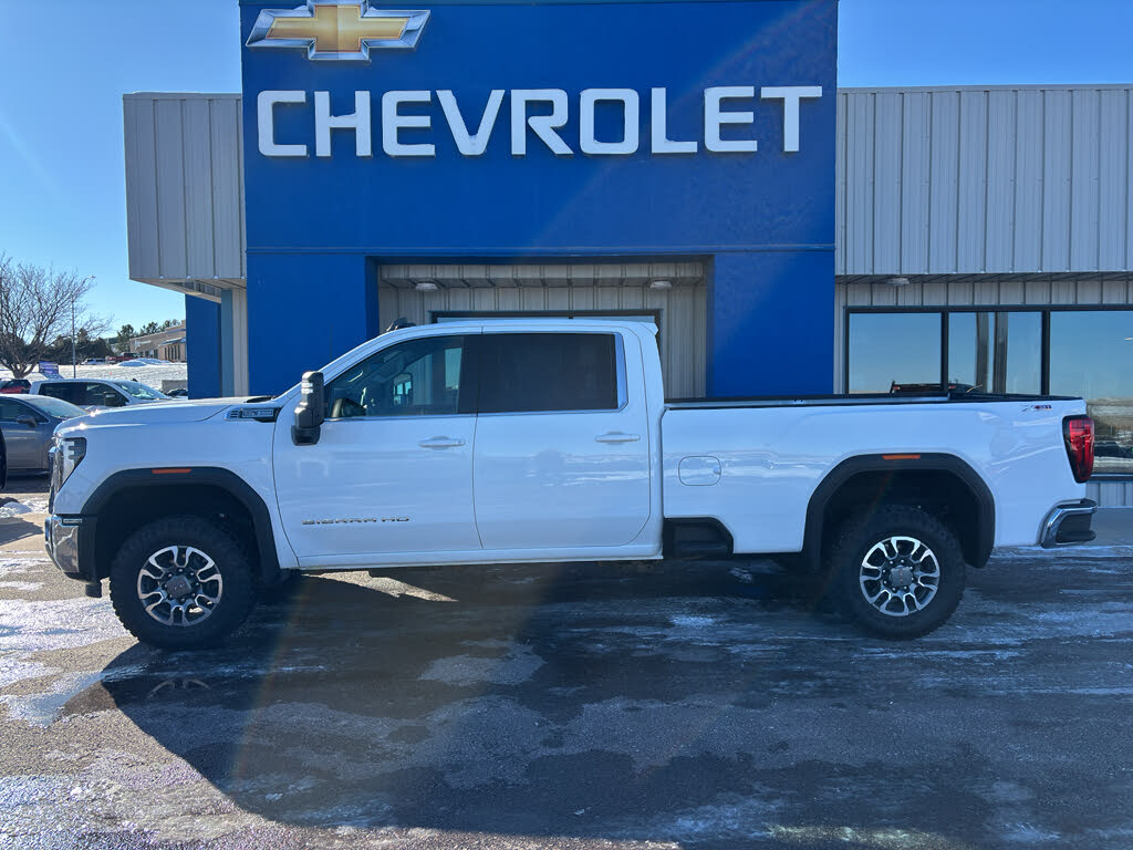 2024 GMC Sierra 3500HD SLE Crew Cab 4WD