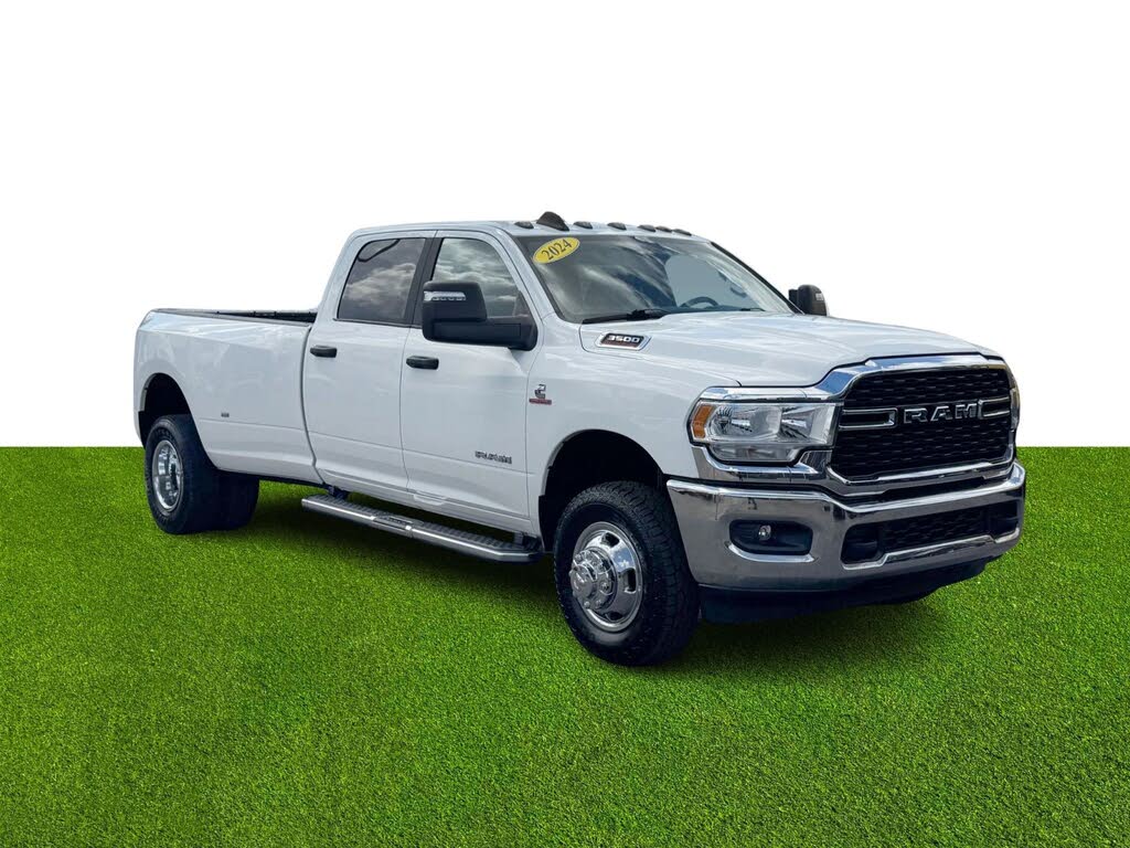 2024 RAM 3500 Big Horn Crew Cab LB DRW 4WD