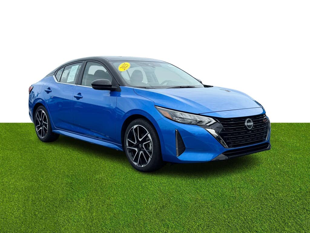 2025 Nissan Sentra SR FWD