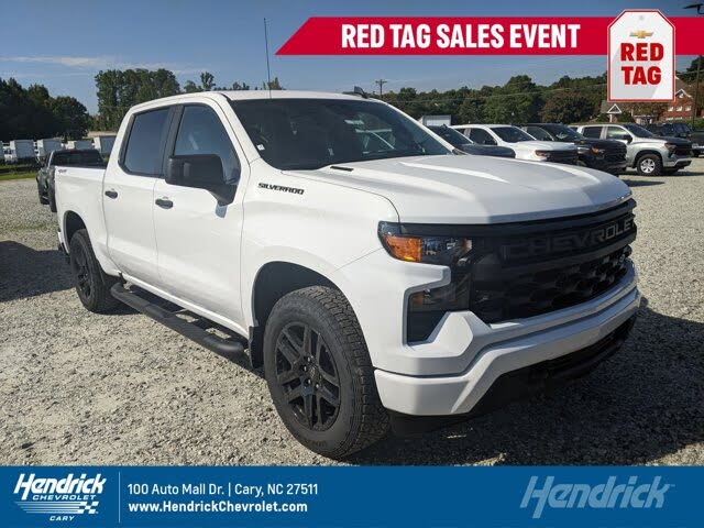 2026 Chevrolet Silverado 1500 Custom Crew Cab 4WD