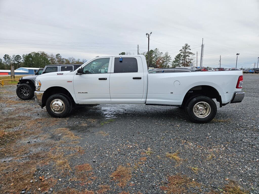 2021 RAM 3500 Tradesman Crew Cab LB DRW 4WD