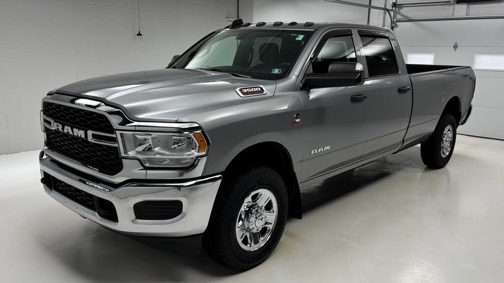 2022 RAM 3500 Tradesman Crew Cab LB 4WD