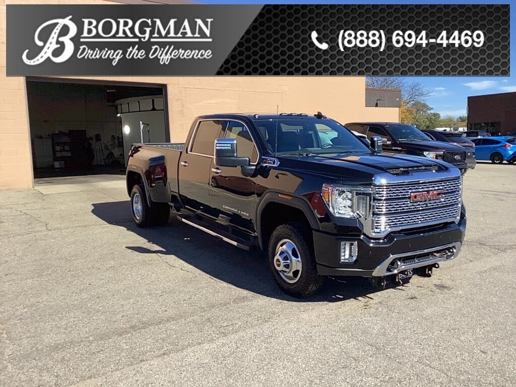 2023 GMC Sierra 3500HD Denali Crew Cab 4WD
