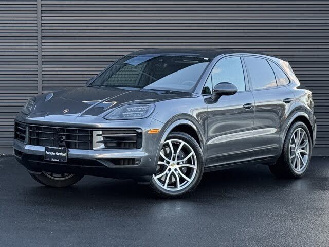 2025 Porsche Cayenne AWD