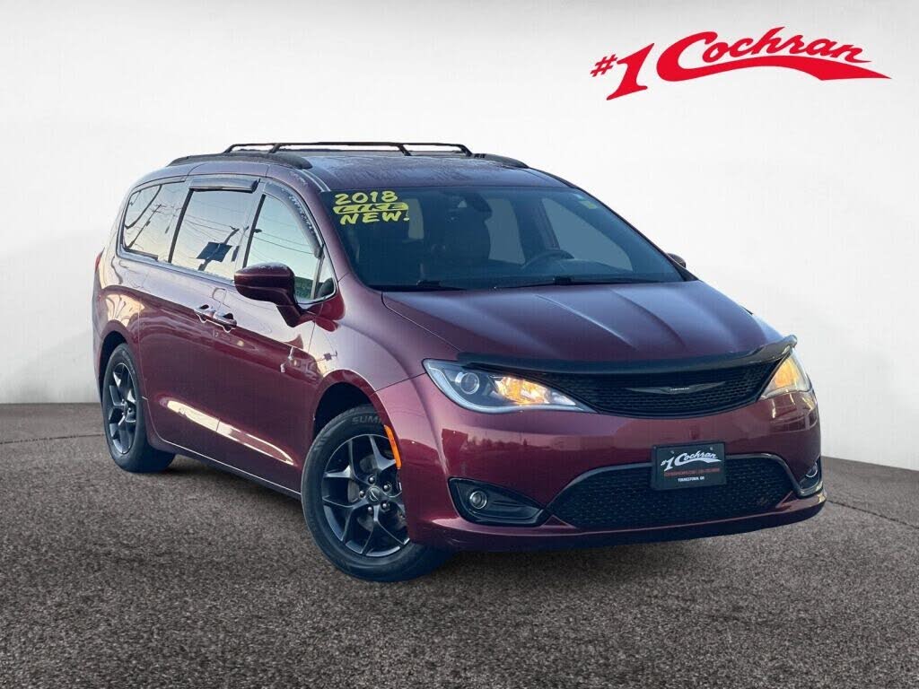 2018 Chrysler Pacifica Touring L Plus FWD