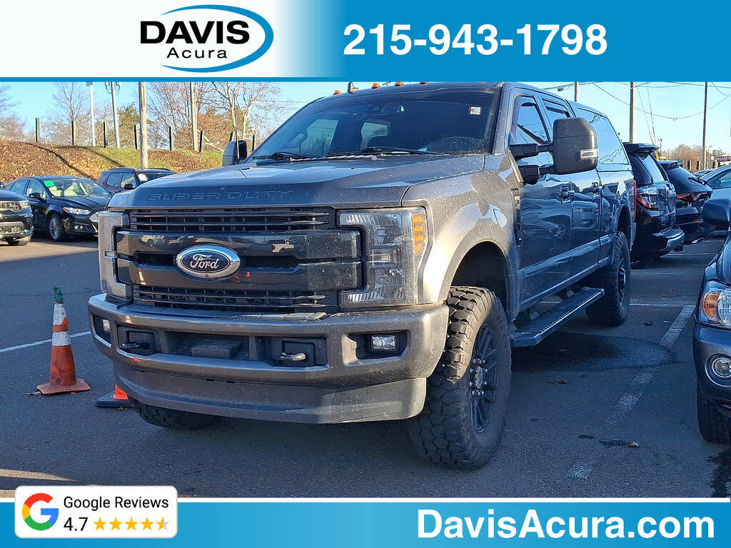 2019 Ford F-250 Super Duty Lariat Crew Cab 4WD