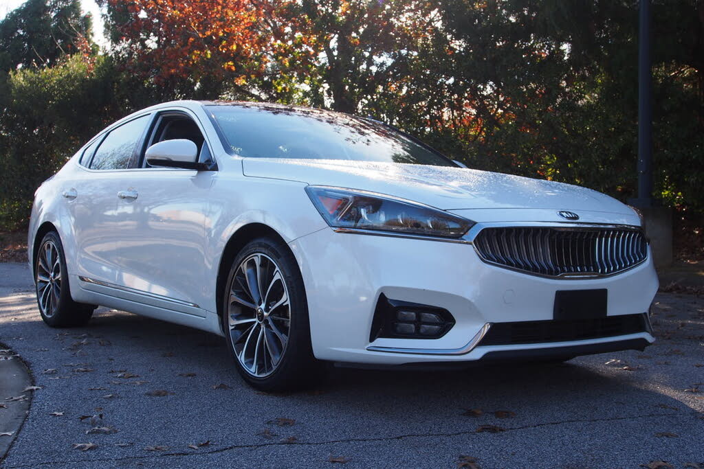 2019 Kia Cadenza Technology FWD
