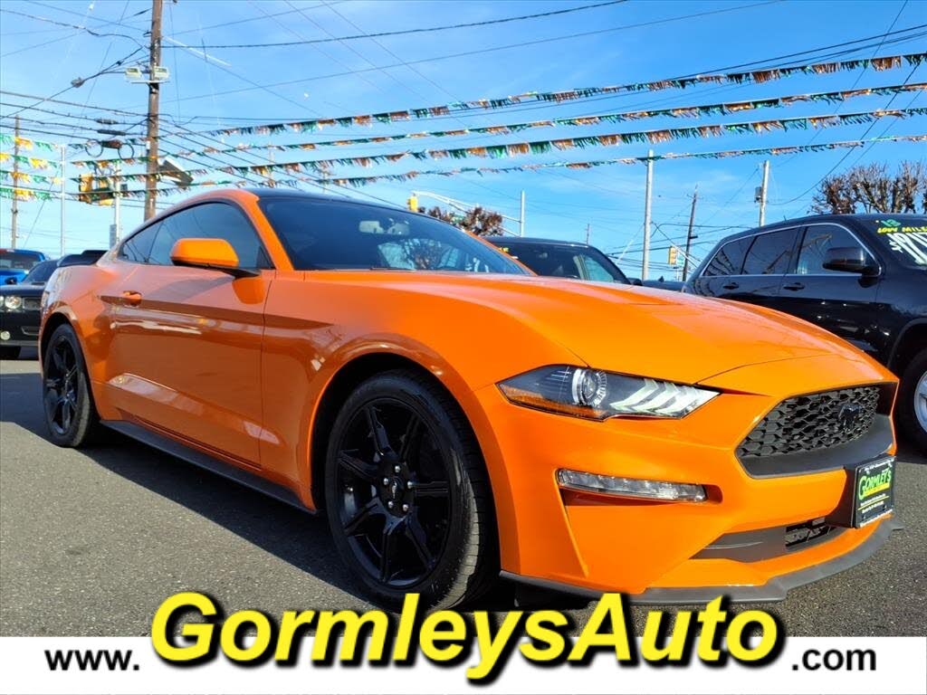 2020 Ford Mustang EcoBoost Coupe RWD