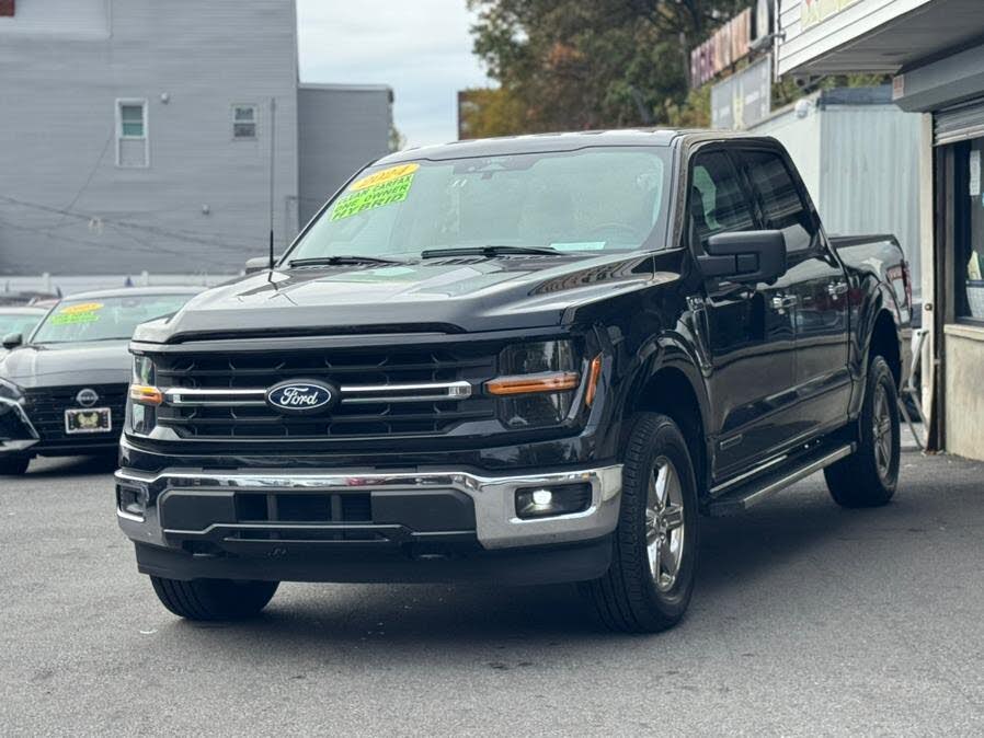 2024 Ford F-150 XLT SuperCrew 4WD