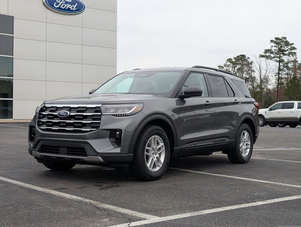 2026 Ford Explorer Active RWD