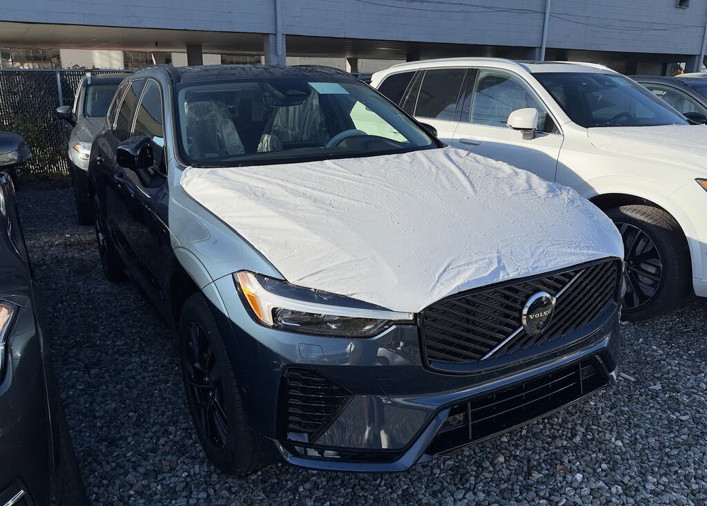 2026 Volvo XC60 B5 Plus AWD