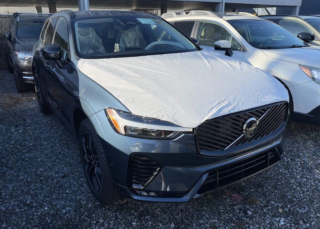 2026 Volvo XC60 B5 Plus AWD
