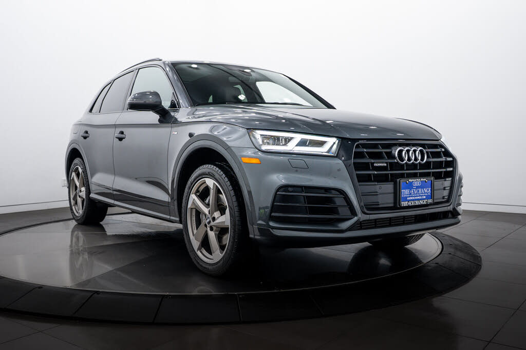 2020 Audi Q5 quattro Titanium Premium Plus 45 TFSI