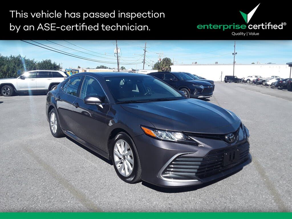 2022 Toyota Camry LE FWD