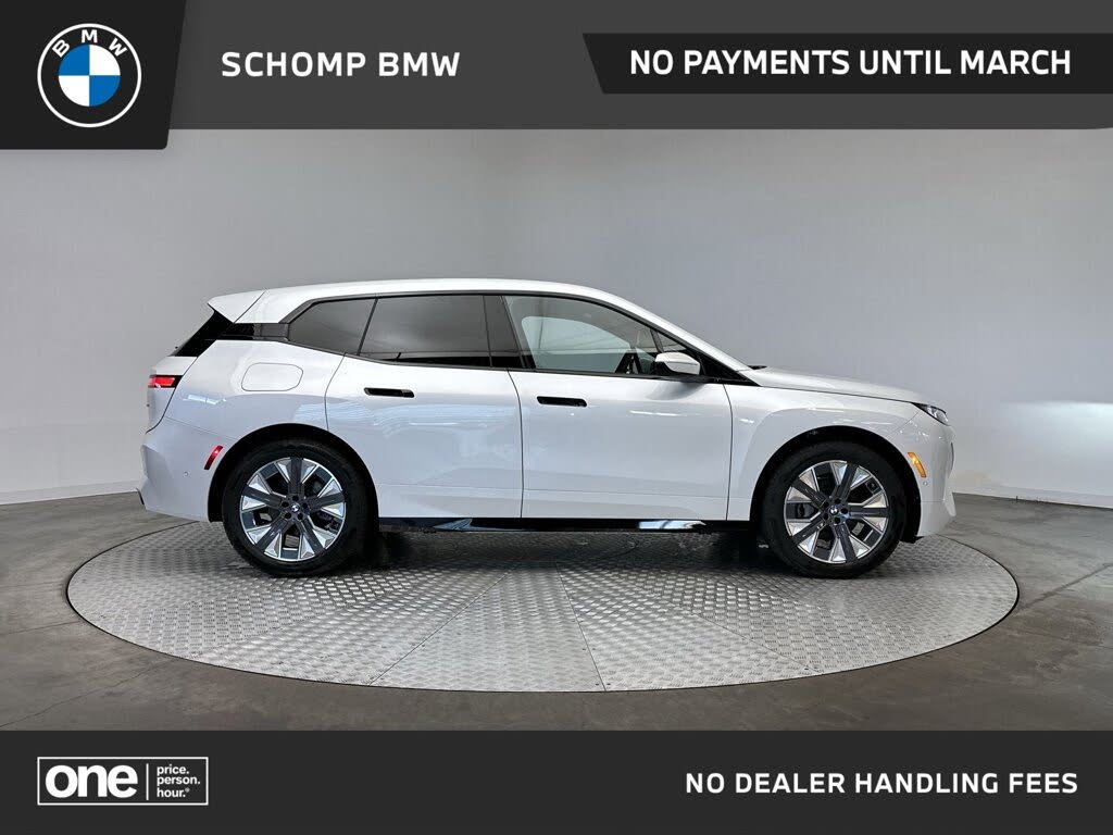 2026 BMW iX xDrive60