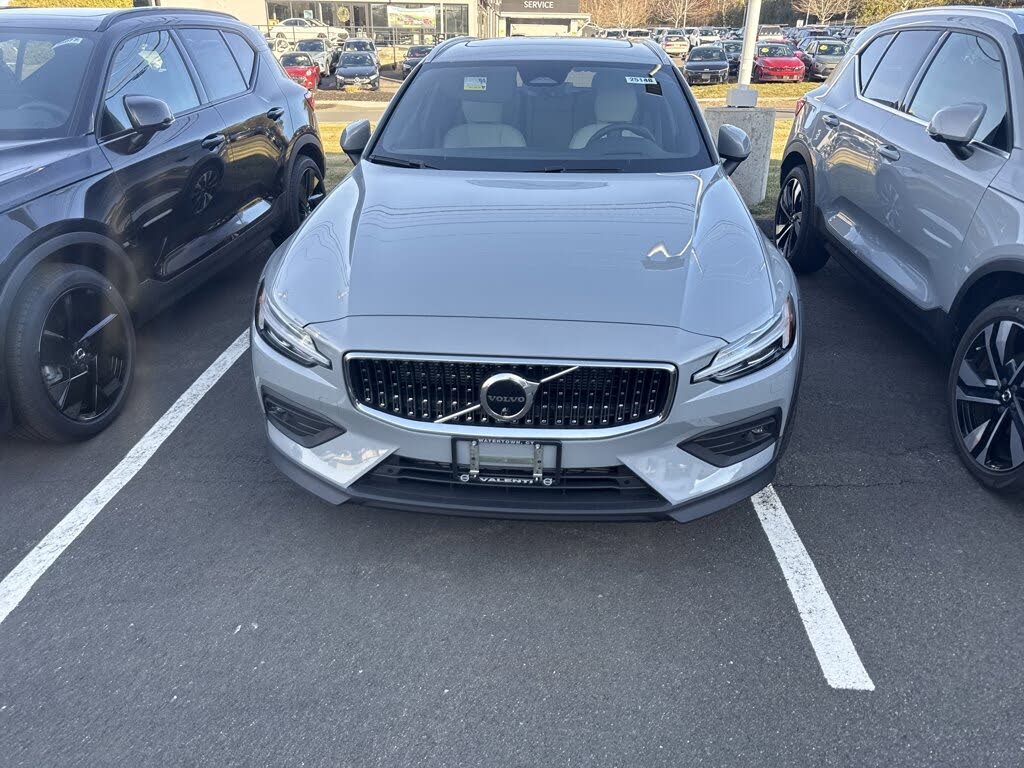 2026 Volvo V60 Cross Country B5 Ultra AWD