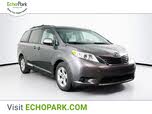 Toyota Sienna LE 7-Passenger Auto Access Seat