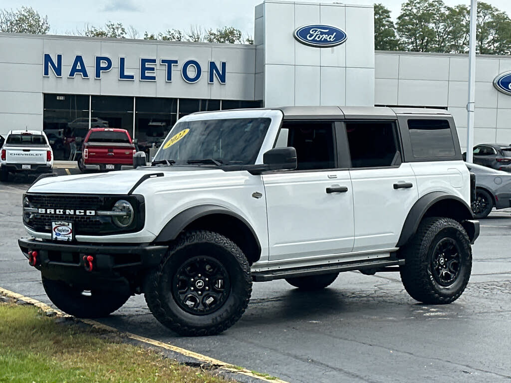 2022 Ford Bronco Wildtrak Advanced 4-Door 4WD