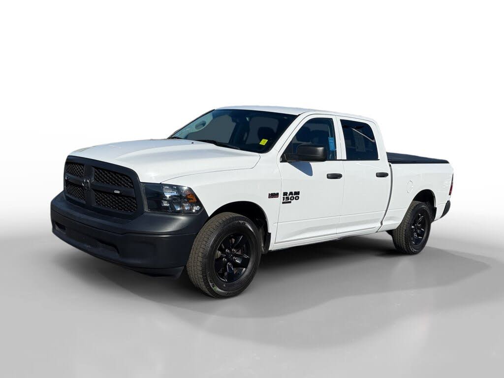 2022 RAM 1500 Classic Tradesman Crew Cab 4WD