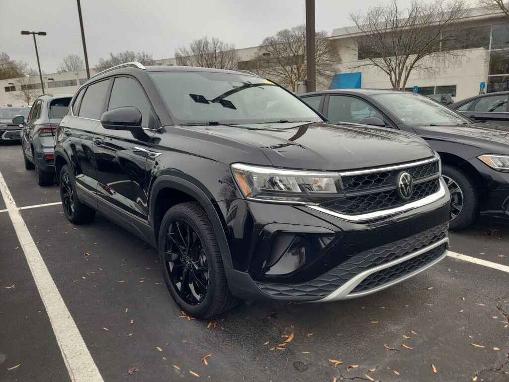 2022 Volkswagen Taos SE FWD