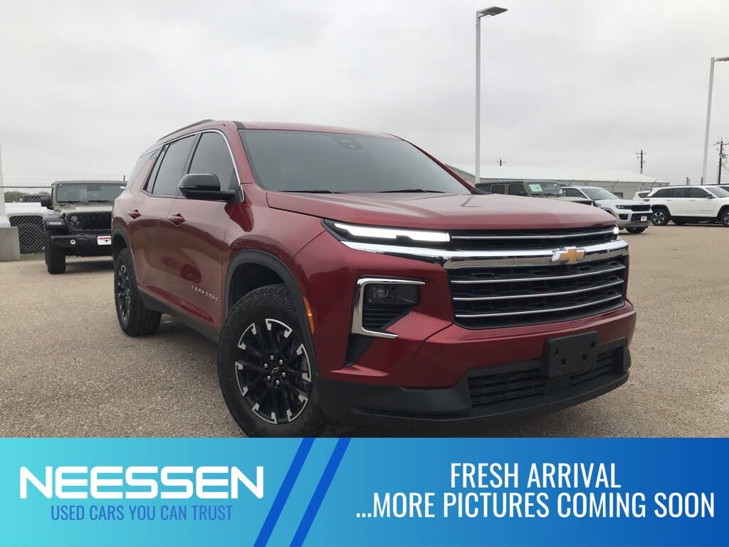 2024 Chevrolet Traverse LT FWD