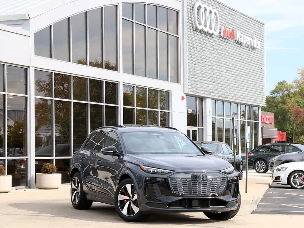 2025 Audi SQ6 e-tron quattro Premium Plus