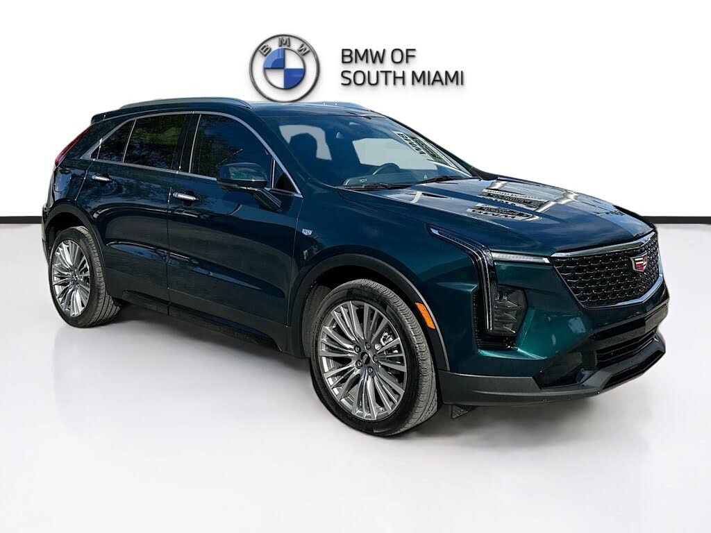 2025 Cadillac XT4 Premium Luxury FWD