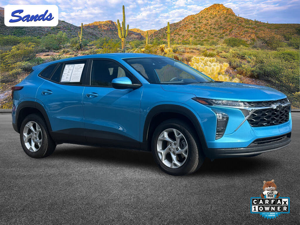 2025 Chevrolet Trax LS FWD