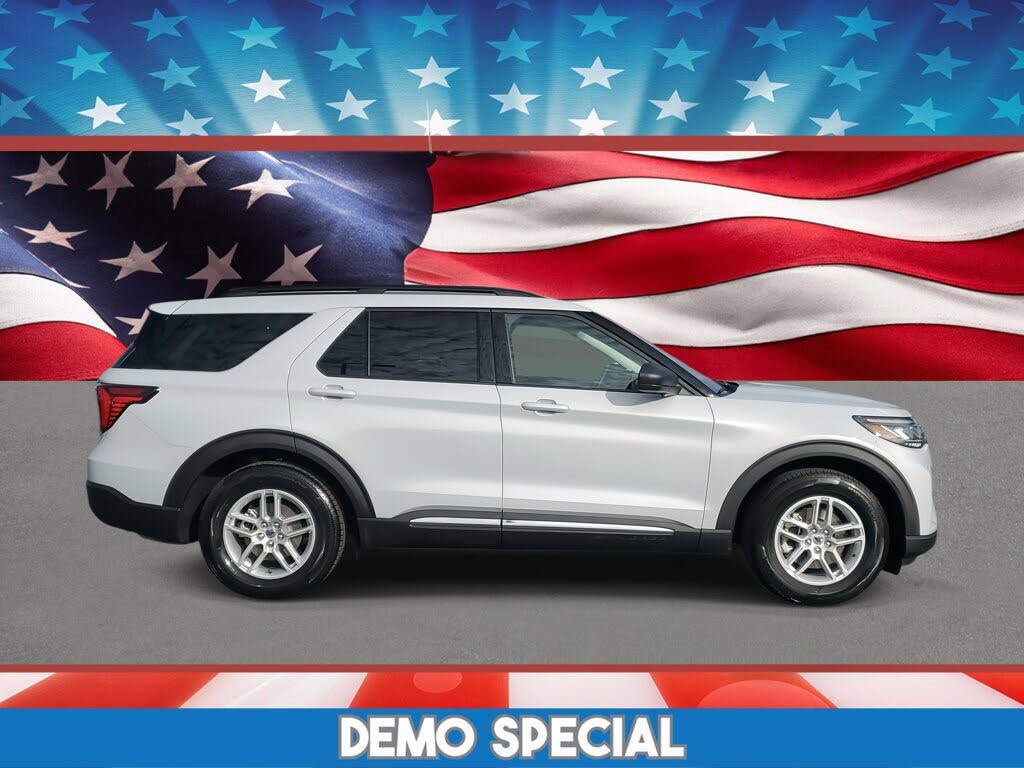 2025 Ford Explorer Active RWD