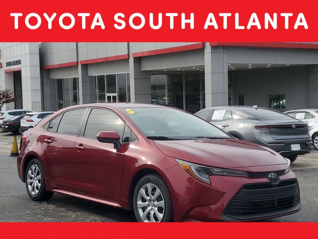 2025 Toyota Corolla LE FWD