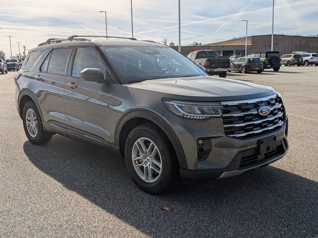 2026 Ford Explorer Active RWD