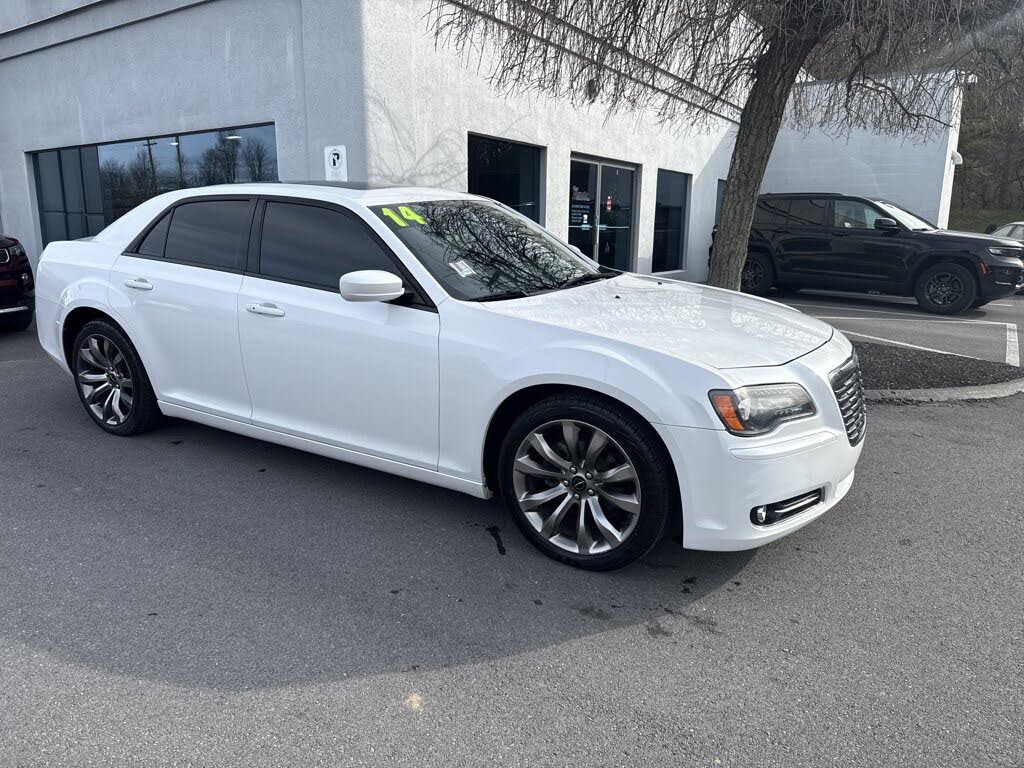 2014 Chrysler 300 S RWD