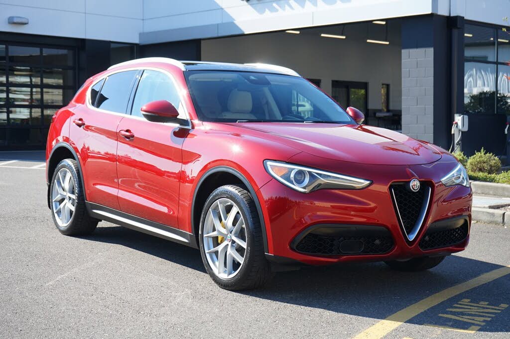 2018 Alfa Romeo Stelvio Ti Lusso AWD