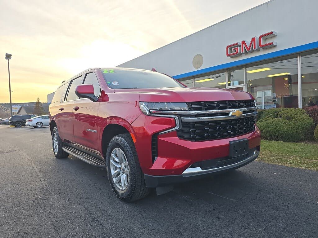 2022 Chevrolet Suburban LS 4WD