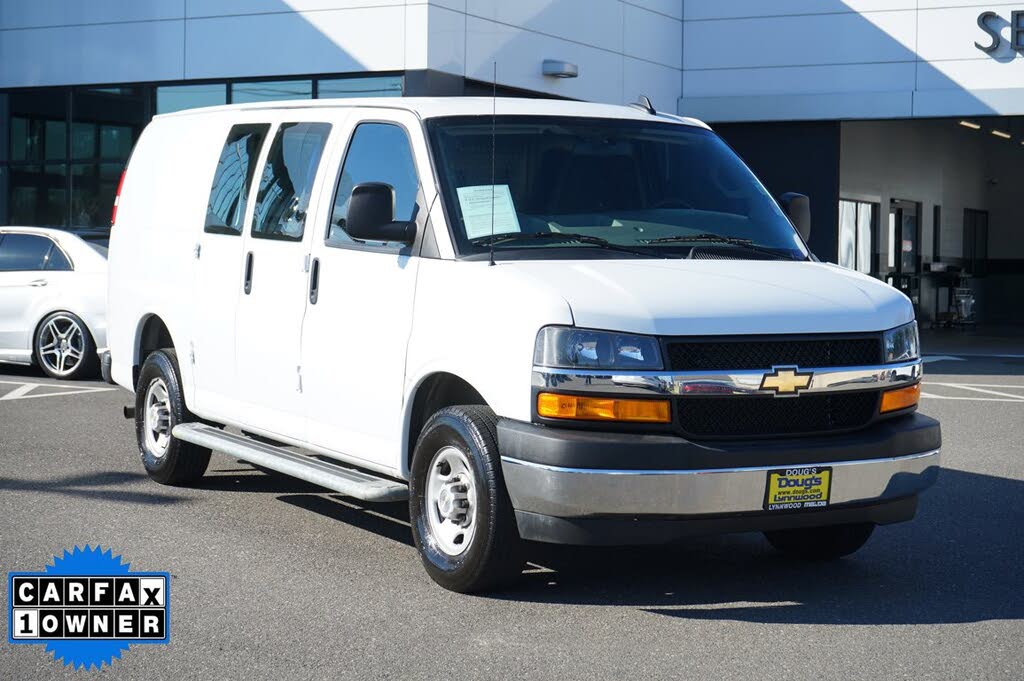 2024 Chevrolet Express Cargo 2500 RWD