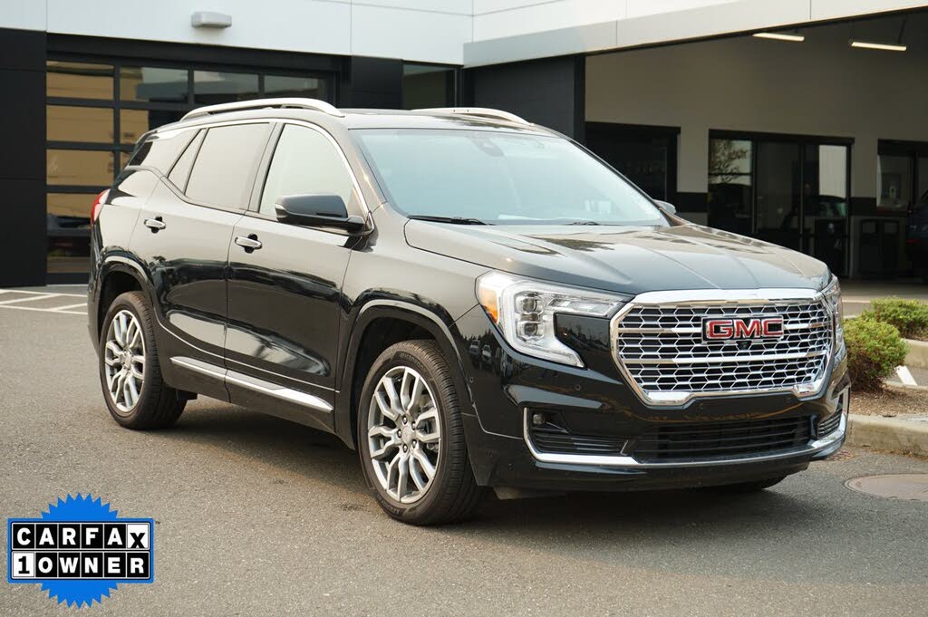 2024 GMC Terrain Denali AWD