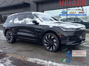 Lincoln Nautilus Hybrid Reserve AWD