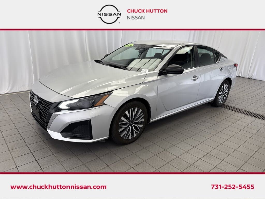 2024 Nissan Altima 2.5 SV FWD