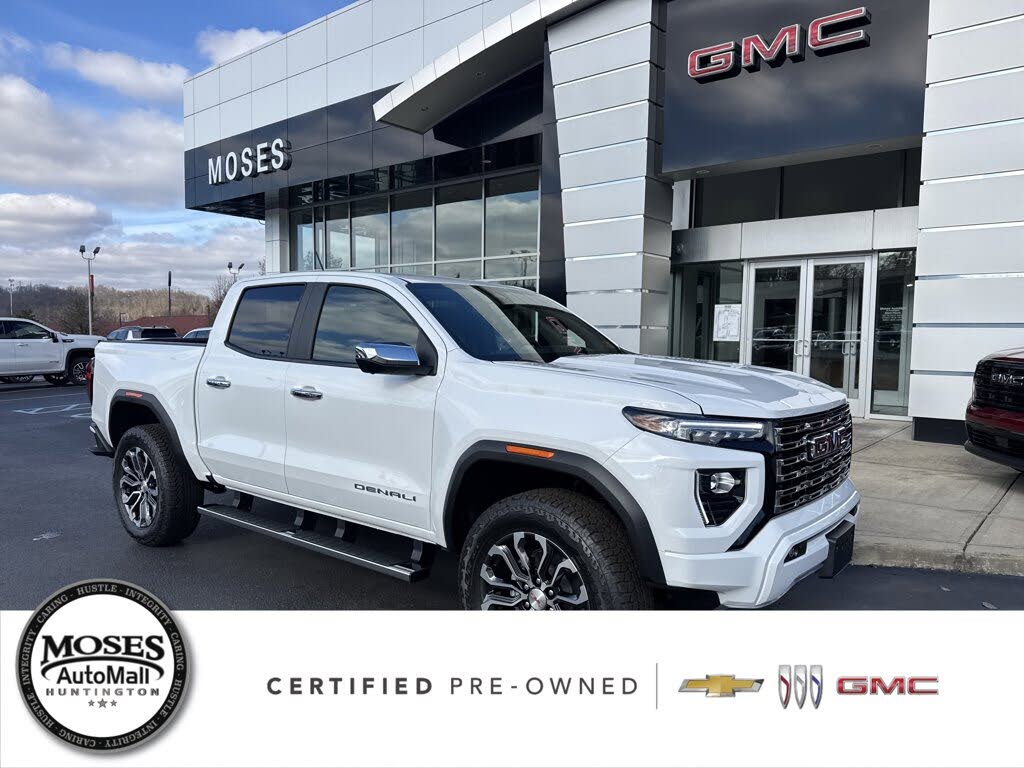 2025 GMC Canyon Denali Crew Cab 4WD