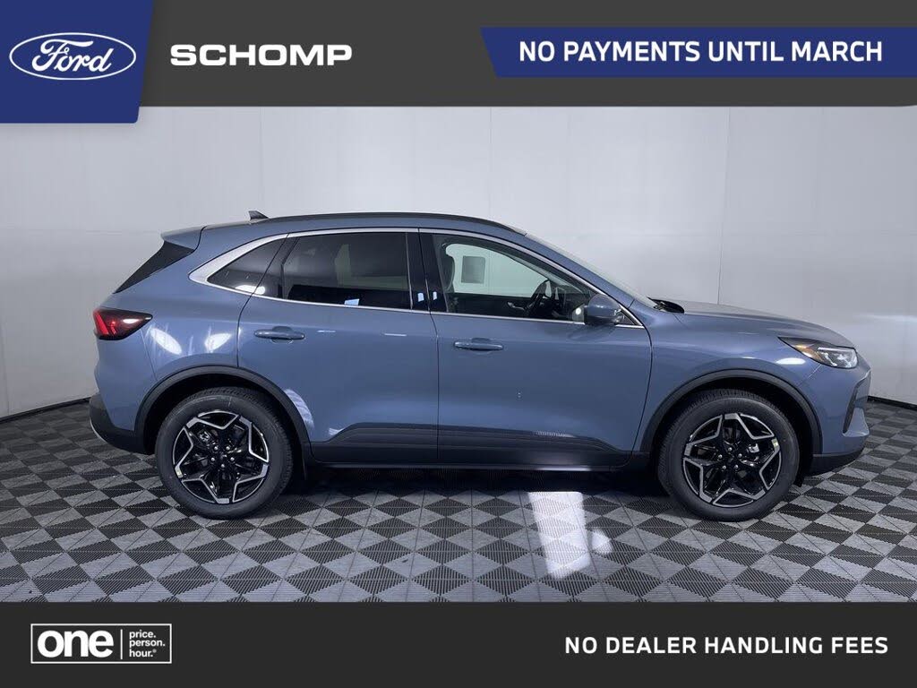 2026 Ford Escape Platinum AWD