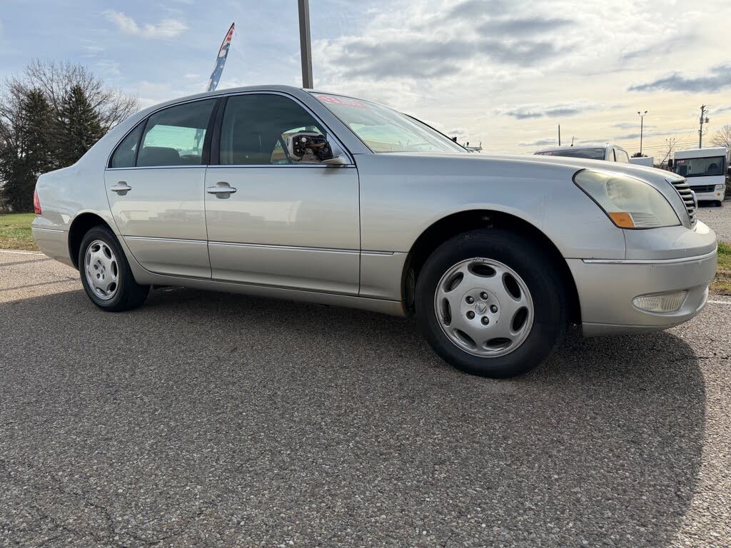 2001 Lexus LS 430 RWD