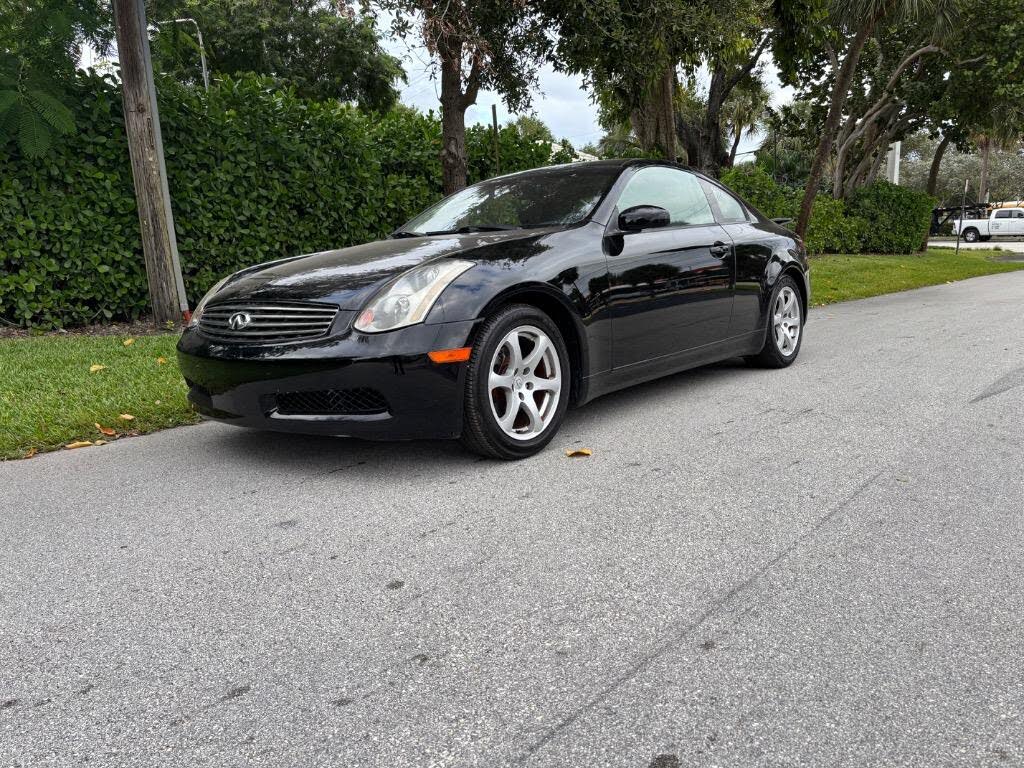 2003 INFINITI G35 Coupe RWD
