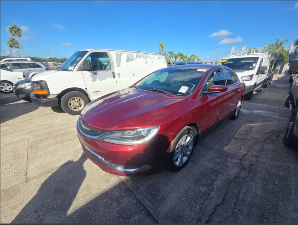 2017 Chrysler 200 Limited Sedan FWD