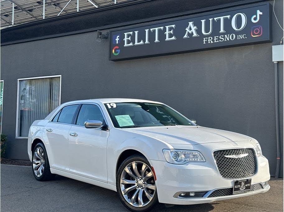 2019 Chrysler 300 Limited RWD