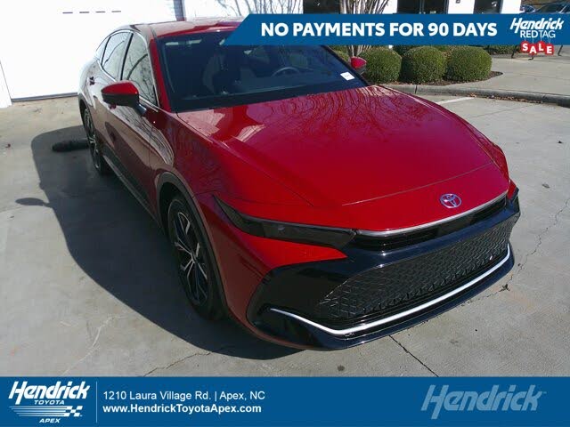 2023 Toyota Crown XLE AWD