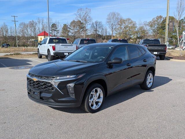 2024 Chevrolet Trax LS FWD