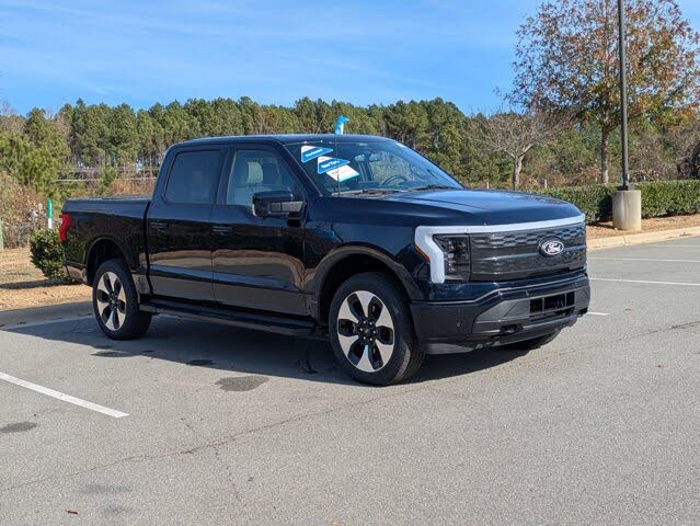 2024 Ford F-150 Lightning Platinum SuperCrew AWD