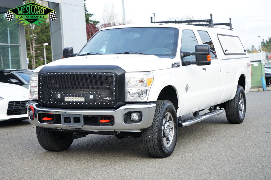 2012 Ford F-350 Super Duty Lariat Crew Cab 4WD