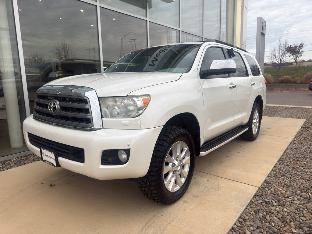 2013 Toyota Sequoia Platinum 4WD